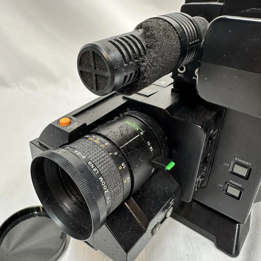 Teknika VHS Movie Camera Recording And Playback /camcorder Video Standard As Is